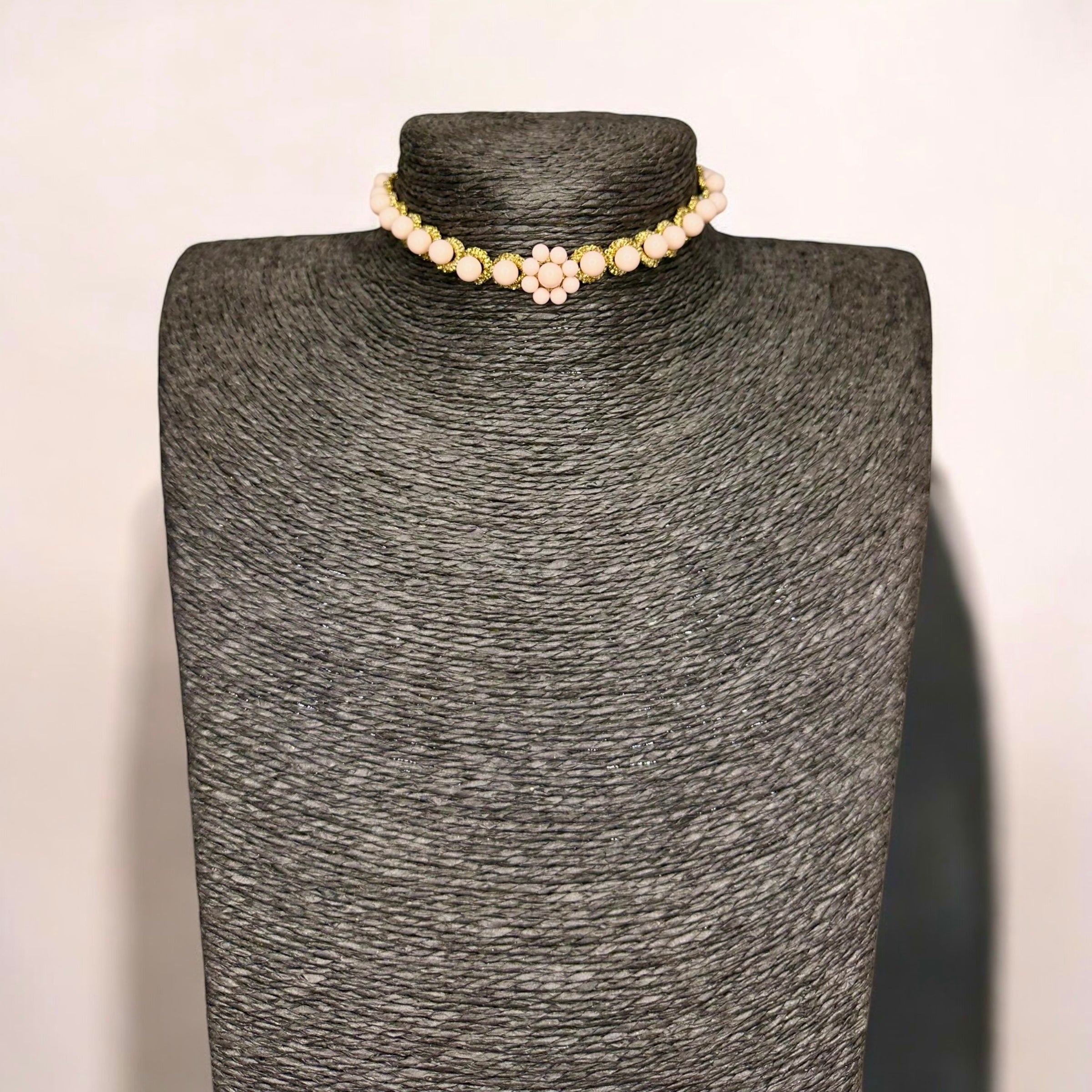 Engelshaut-Halsband