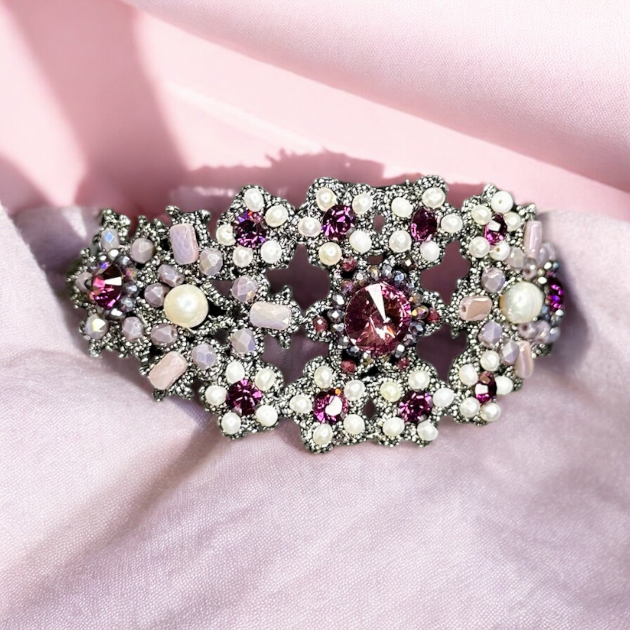 Emily Armband