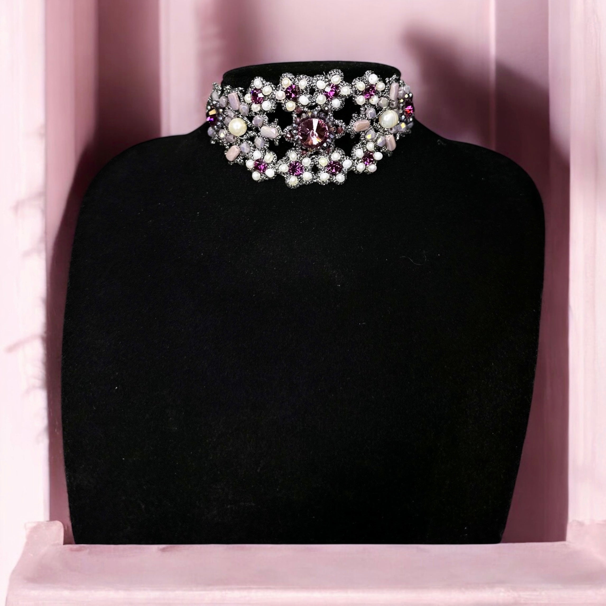 Emily-Halsband