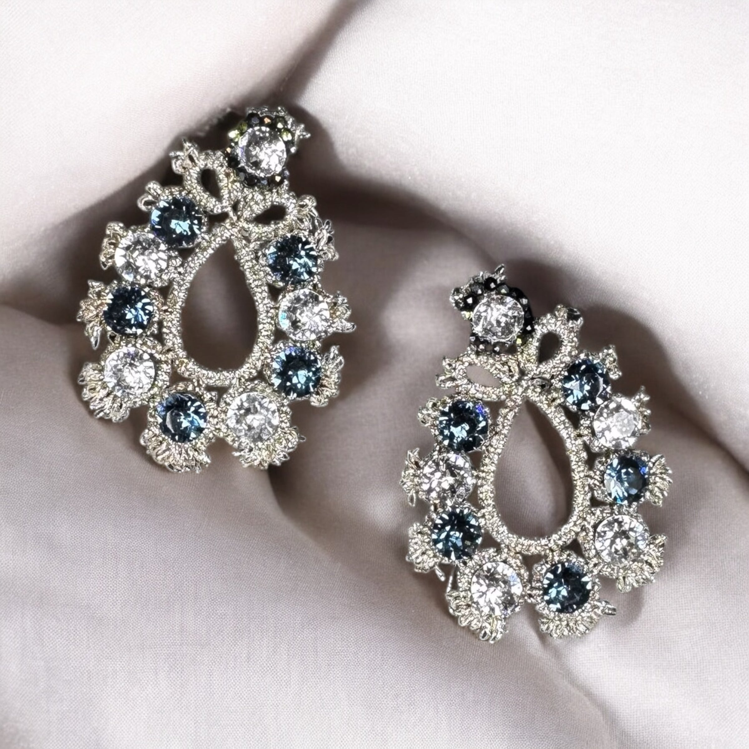 Drop earrings