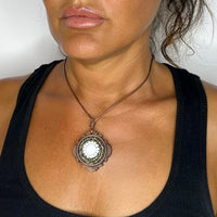 Collana ciondolo Lignu bianco
