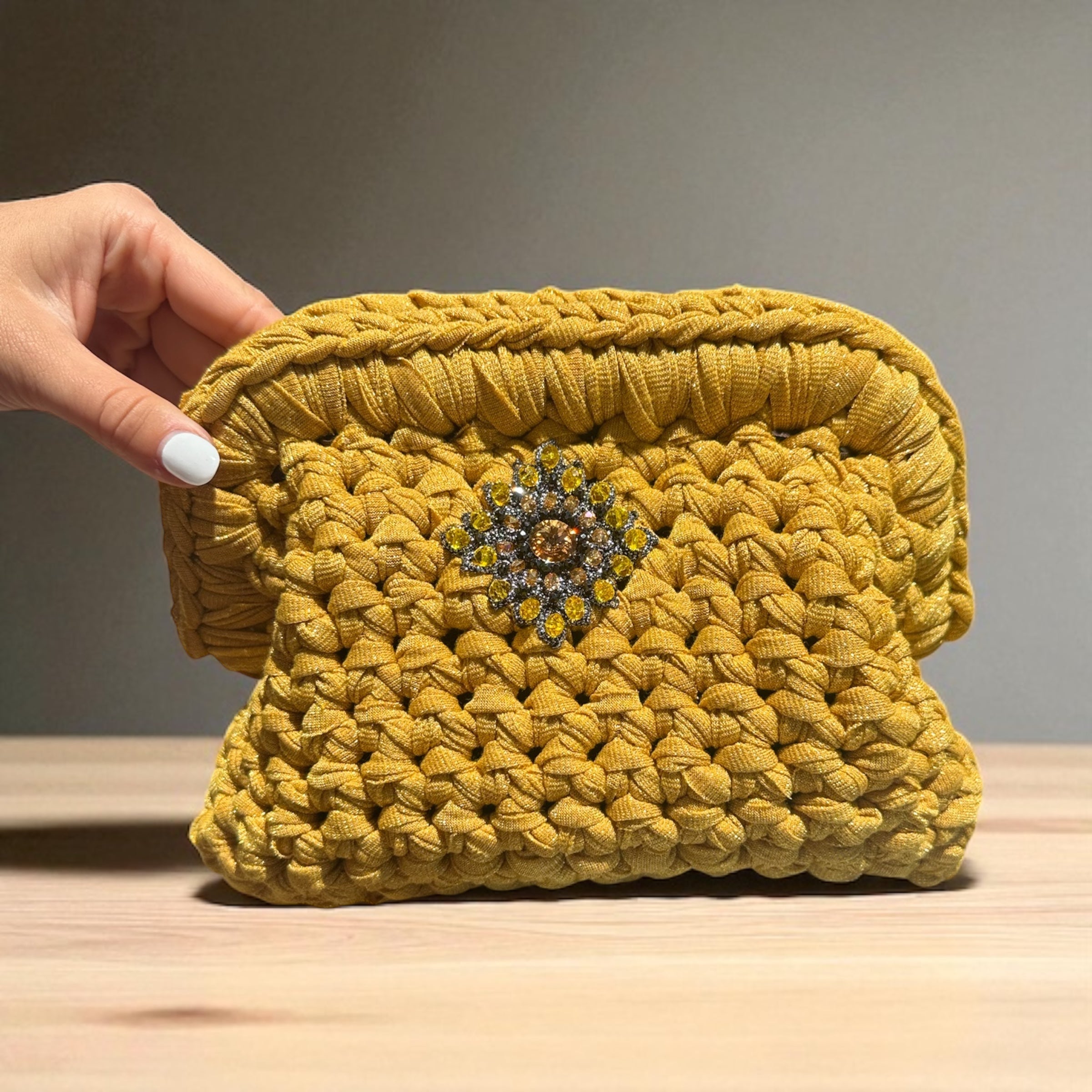 Clutch Juliet