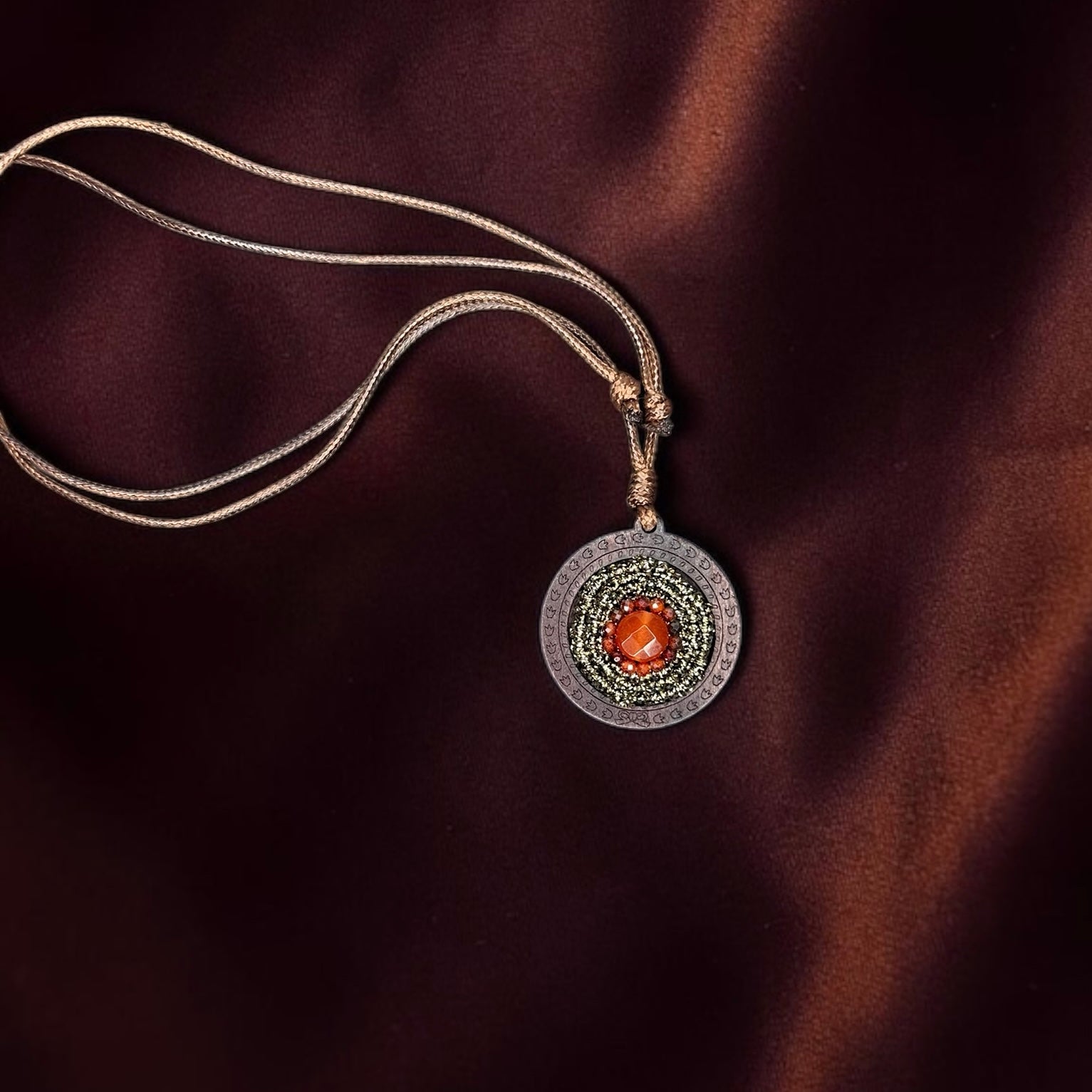 Collana ciondolo Lignu arancio