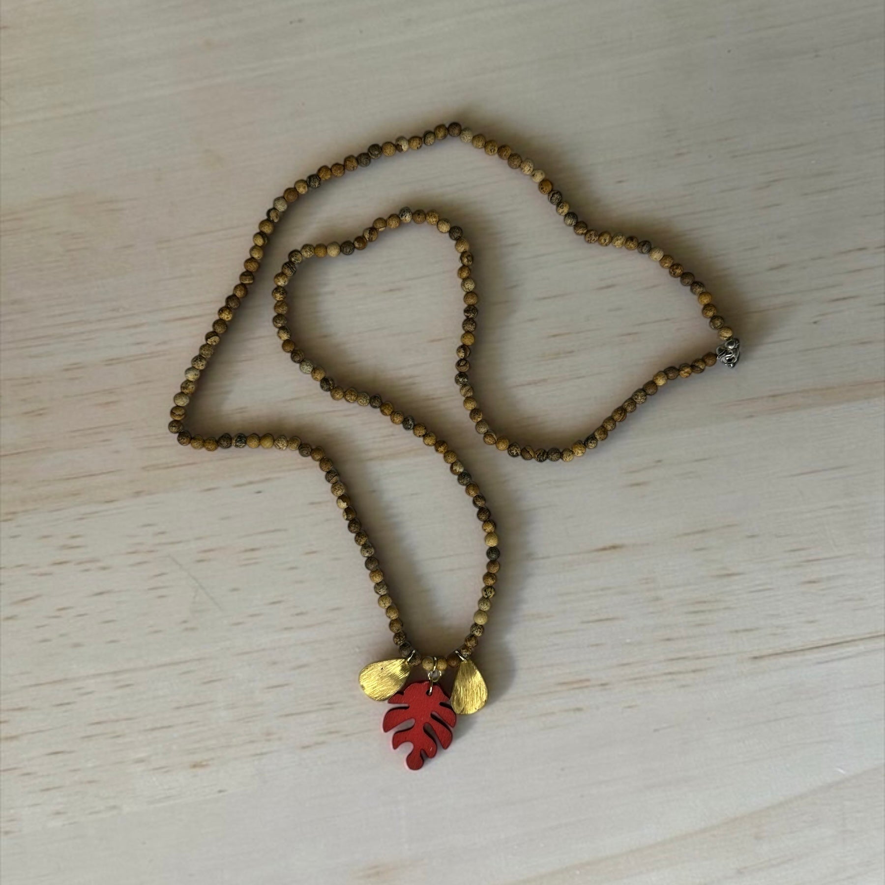 Collana Foglietta rossa