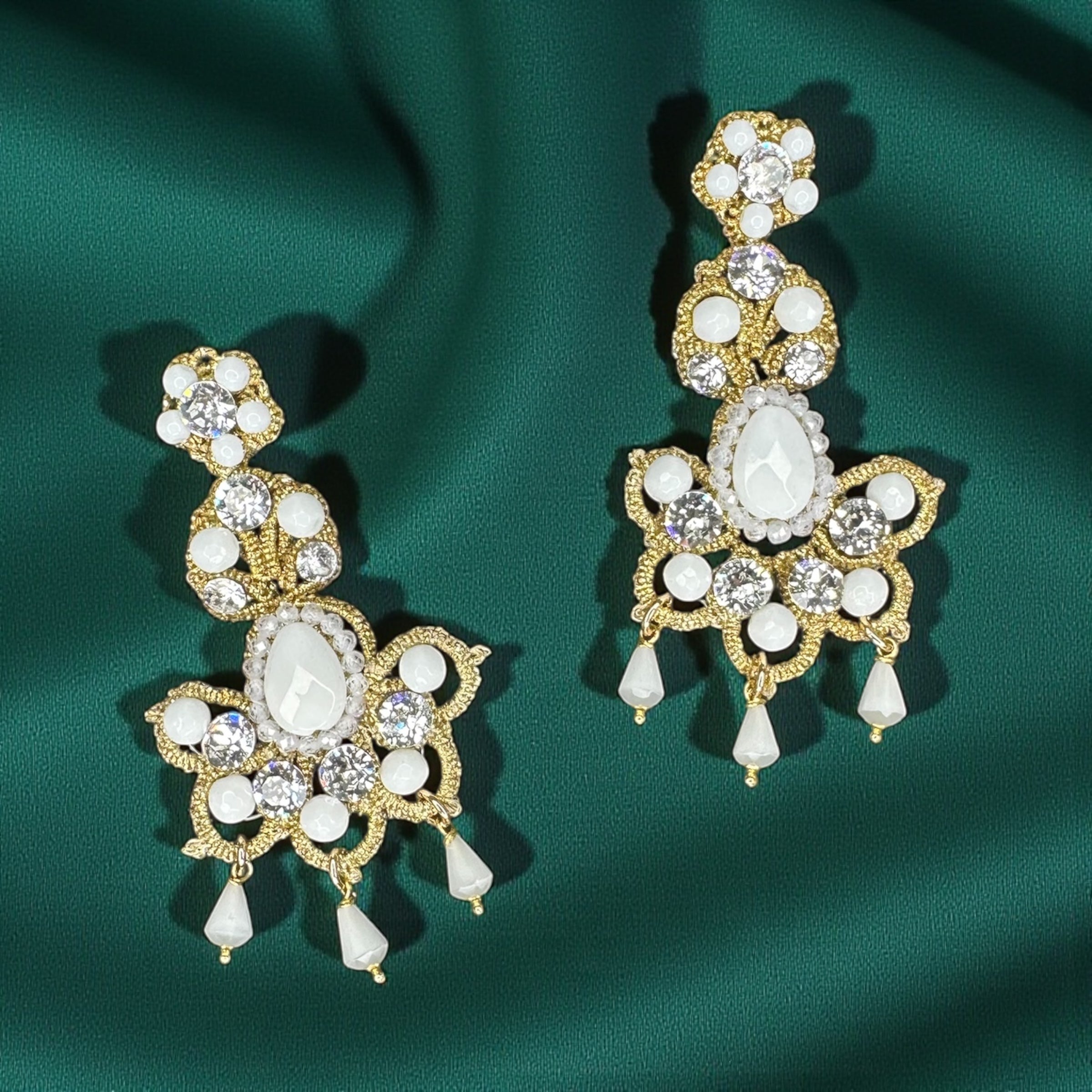 Orecchini Tokyo white