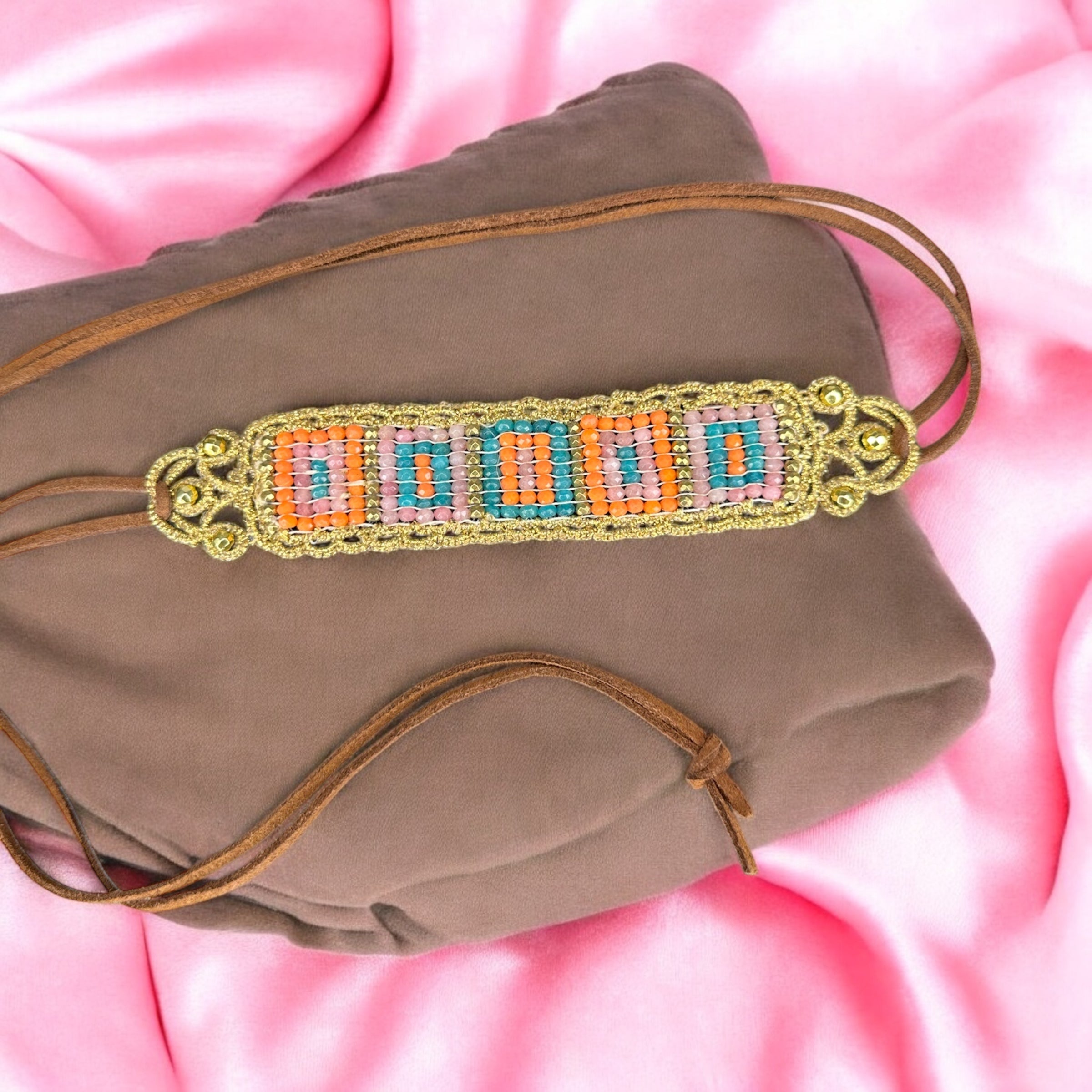 Choker a telaio