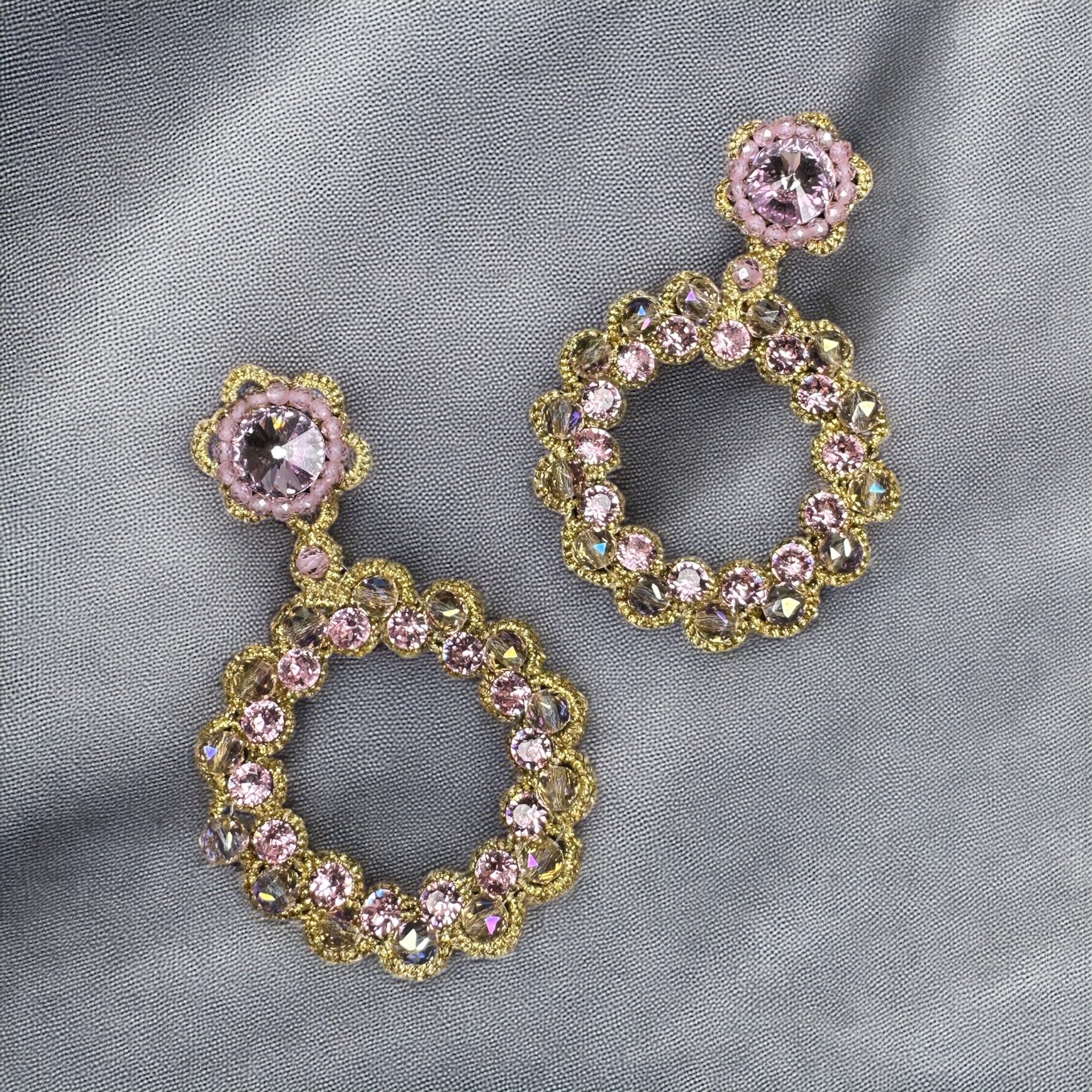 Ring light rose