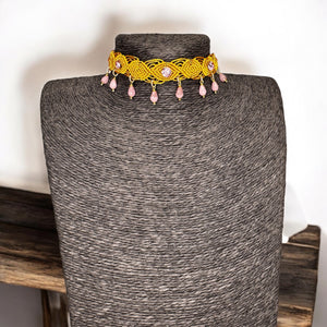Macrame choker